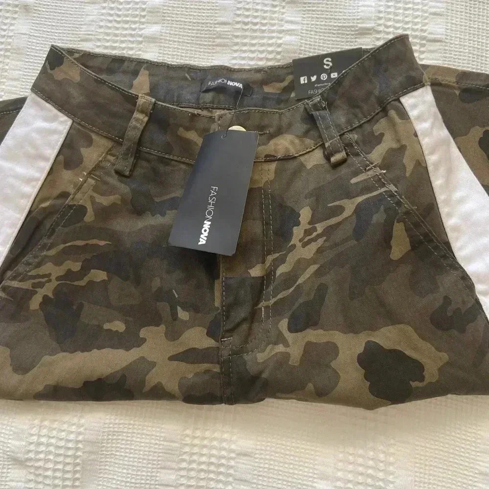 Fashion Nova Army Shorts Wm Sz S - Picture 5 of 5